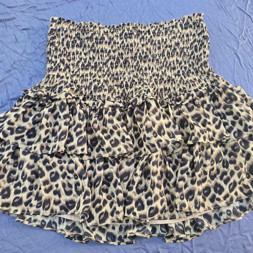 Entro Leopard Print Tiered Mini Skirt A-44